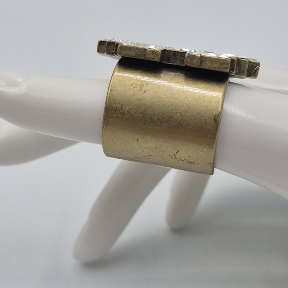 Gold & Rhinestone Statement Ring - Picture 6 of 6